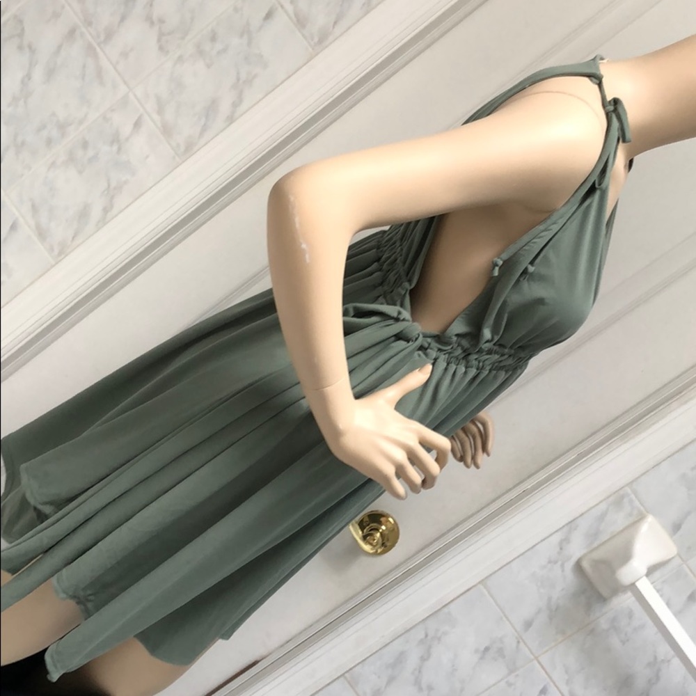 LAST 1! Sleeveless V-neck babydoll fit drape dress - Picture 6 of 8